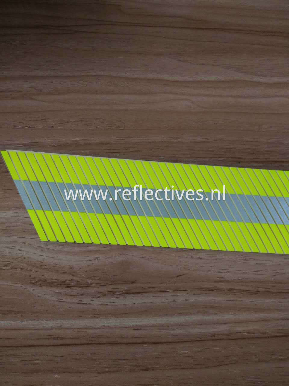 D1995 Flame Retardant Segmented Reflective Tape